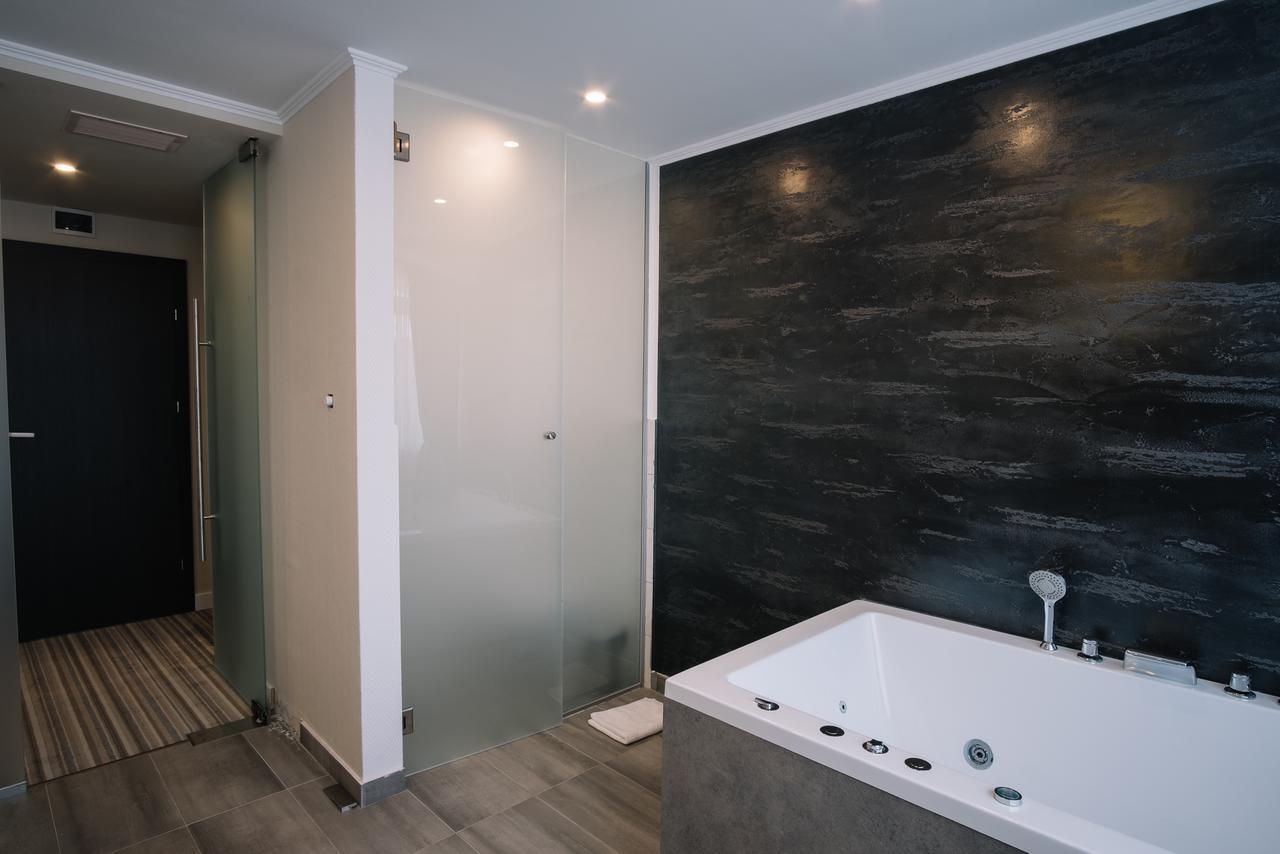 Norm Hill Hotel Cluj Napoca Bagian luar foto