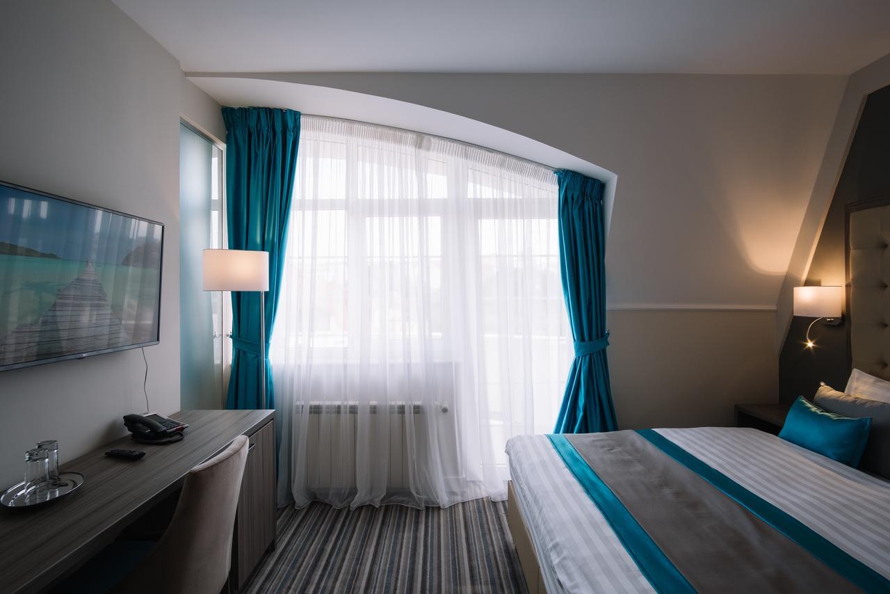 Norm Hill Hotel Cluj Napoca Bagian luar foto